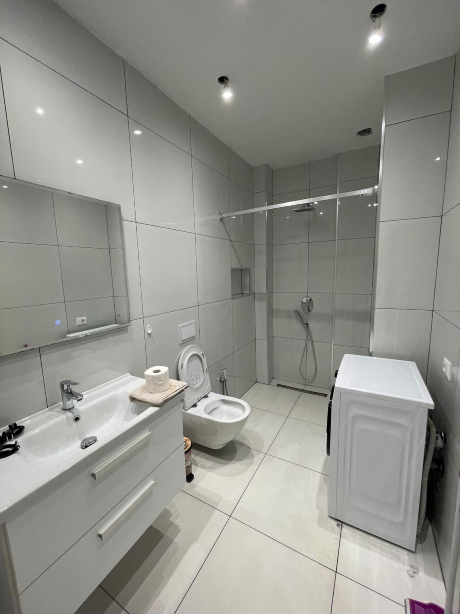 Franco Apartments Tirana Extérieur photo